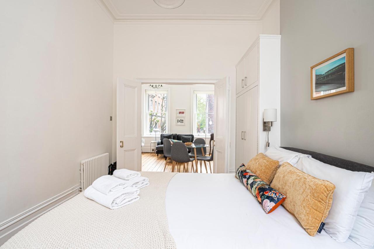 Chic Apartment Near Kensington Palace Лондон Экстерьер фото